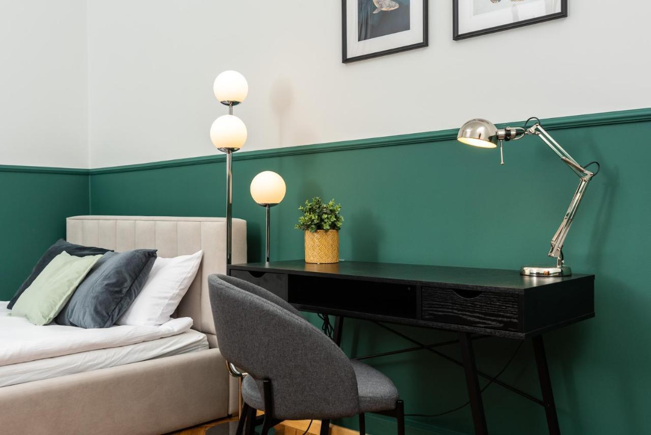Classy Old Town Apartment - By Upstairs Kraków Exteriör bild